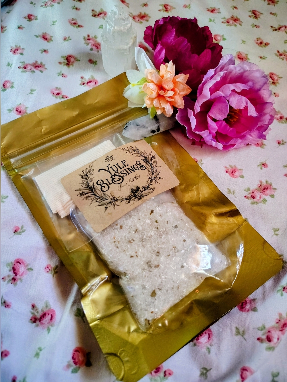 🩷 Yule Blessings sacred bath salts